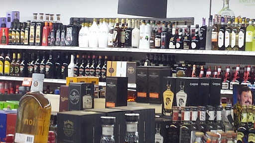 Liquor Store «Hampton Beverage», reviews and photos, 1519 S Hampton Rd, Glenn Heights, TX 75154, USA