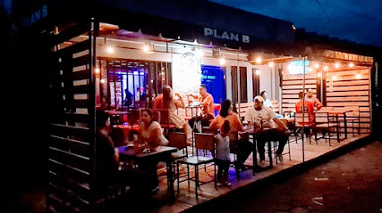 PLAN B BAR & RESTAURANTE