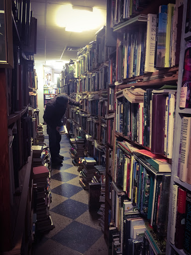 Used Book Store «Yes Books», reviews and photos, 589 Congress St, Portland, ME 04101, USA