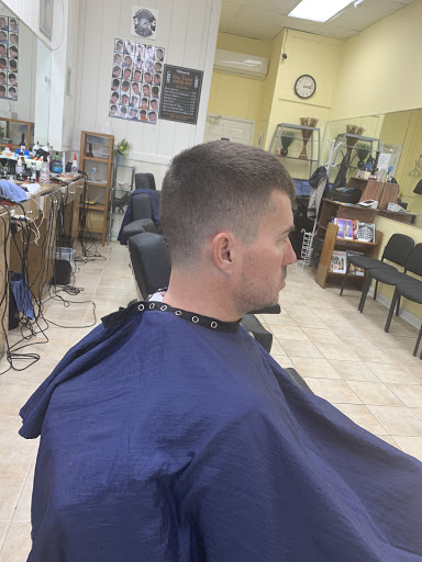 Barber Shop «Old Town Barber Shop», reviews and photos, 222 N Lee St # 2, Alexandria, VA 22314, USA