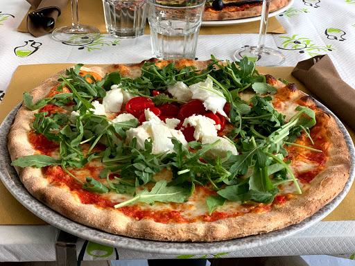 Pizzeria Osteria Il Faro in Brunate, Provincia di Como