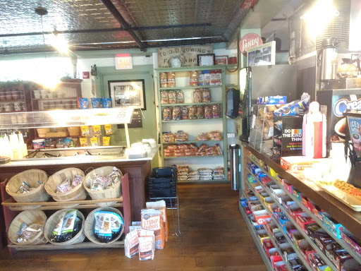 Deli «Ryers Store», reviews and photos, 162 Park St #1, North Reading, MA 01864, USA
