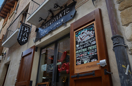 Bar Restaurante Casa Carmen en el Camino C. Rua Kalea, 33, 31200 Estella, Navarra, España