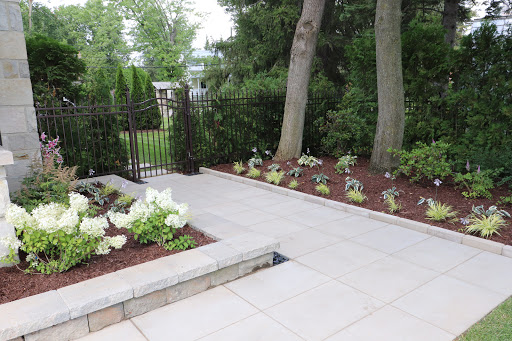 Landscapers Montreal