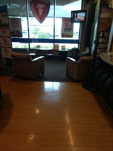Tire Shop «Firestone Complete Auto Care», reviews and photos, 3431 N Arlington Heights Rd, Arlington Heights, IL 60004, USA