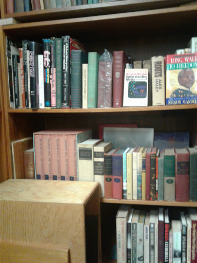 Antique Store «The Antique & Thrift Shop», reviews and photos, 100 Sunrise Hwy, Valley Stream, NY 11581, USA