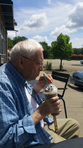 Coffee Shop «Starbucks», reviews and photos, 7190 E Point Douglas Rd S, Cottage Grove, MN 55016, USA