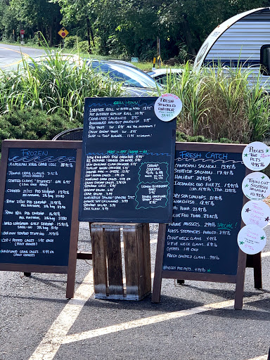 Seafood Market «Cold Harbor Seafood & Market», reviews and photos, 465 Taylor Rd, Enfield, CT 06082, USA