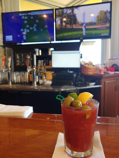 Country Club «Seminole Lake Country Club», reviews and photos, 6100 Augusta Blvd, Seminole, FL 33777, USA