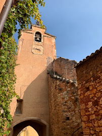 Mairie de Roussillon (Vaucluse) du Restaurant La Sirmonde à Roussillon - n°1