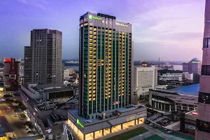 Holiday Inn Johor Bahru City Centre, an IHG Hotel image