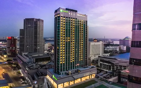 Holiday Inn Johor Bahru City Centre, an IHG Hotel image