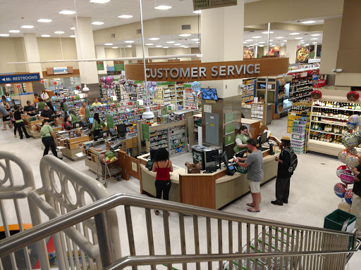 Supermarket «Publix Super Market at The Plaza Midtown», reviews and photos, 950 W Peachtree St NE, Atlanta, GA 30309, USA