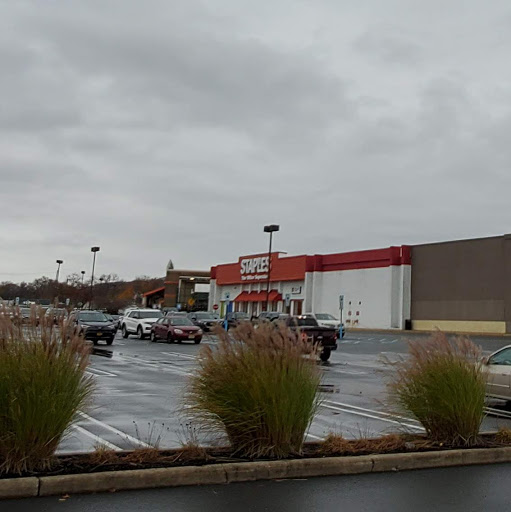 Office Supply Store «Staples», reviews and photos, 545 US-46, Totowa, NJ 07511, USA