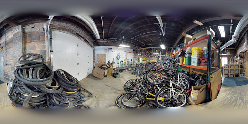 Bicycle Store «Des Moines Bicycle Collective», reviews and photos