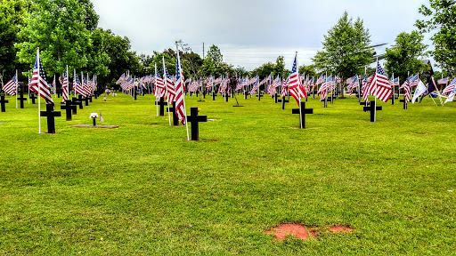 Memorial Park «Byrd F Robert Sunset Memorial Park Funeral Home & Crematory LLC», reviews and photos, 1700 Barrington Rd, Midland City, AL 36350, USA