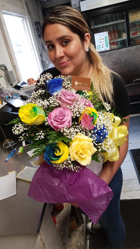 Florist «Battiste LaFleur Galleria», reviews and photos, 825 E Long St, Columbus, OH 43203, USA