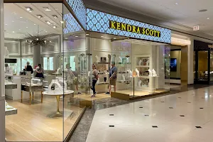 Kendra Scott image