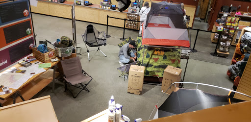 Camping Store «REI», reviews and photos, 22 Chapel View Blvd, Cranston, RI 02920, USA