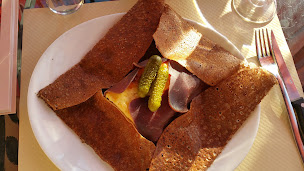 Photo n°73 de Brasserie du Cerf à Senlis ()