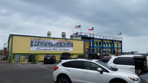 Bar & Grill «Paradise Key Dockside Bar & Grill», reviews and photos, 165 Cove Harbor N, Rockport, TX 78382, USA