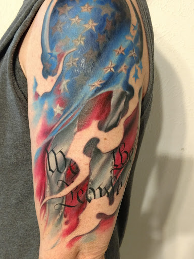 Tattoo Shop «Gold Dust Tattoos & Fine Art», reviews and photos, 1902 Greenville Ave, Dallas, TX 75206, USA