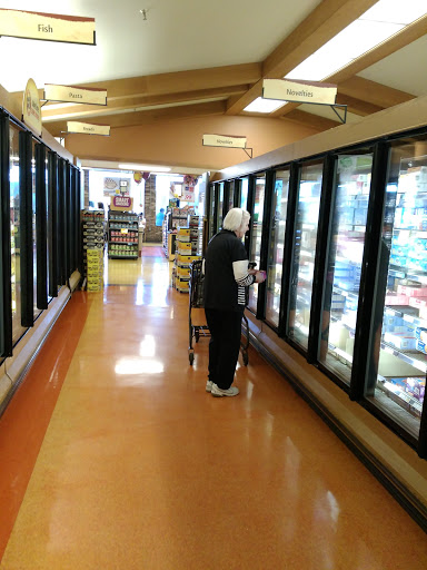 Supermarket «Wegmans», reviews and photos, 4256 James St, East Syracuse, NY 13057, USA