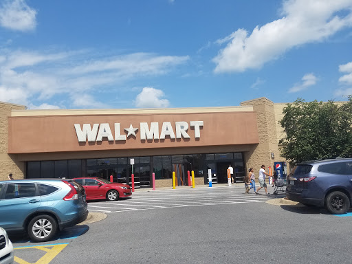 Discount Store «Walmart», reviews and photos, 950 Edwards Ferry Rd NE, Leesburg, VA 20176, USA