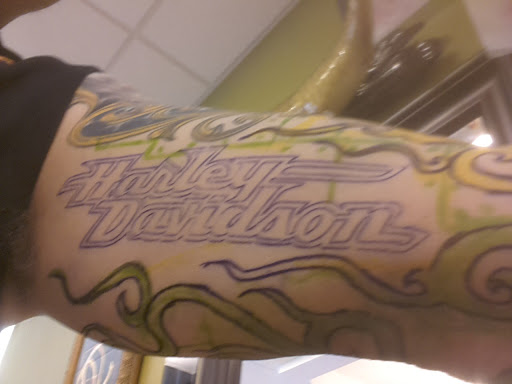 Tattoo Shop «Good Family Tattoo», reviews and photos, 198 W Grass Lake Rd, Lake Villa, IL 60046, USA