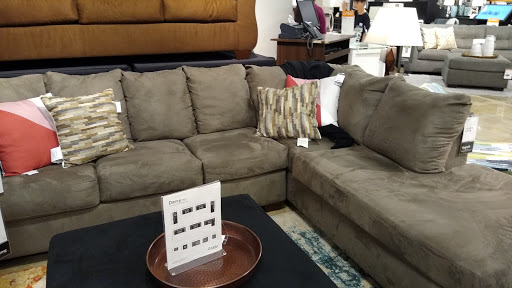 Furniture Store «Ashley HomeStore», reviews and photos, 2915 N Dale Mabry Hwy, Tampa, FL 33607, USA
