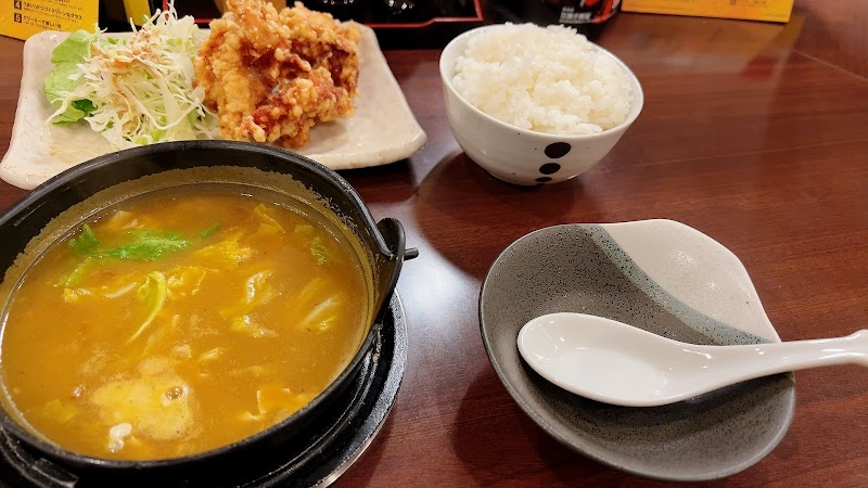 カレー煮込み工房・倭