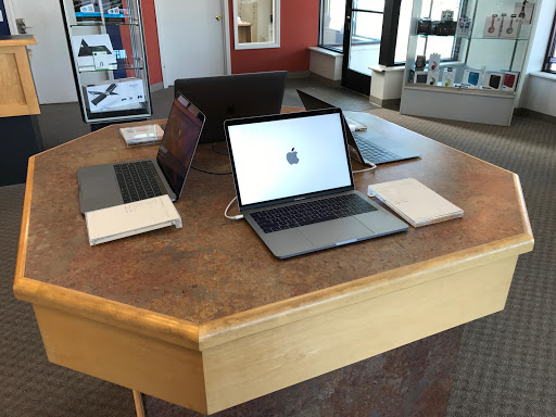 Computer Store «Simply Mac - Apple Premier Partner», reviews and photos, 140 NW 3rd St, Corvallis, OR 97330, USA