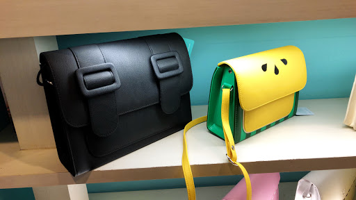 Stores to buy adolfo dominguez handbags Bangkok