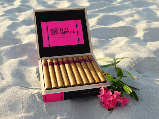 Tobacco Shop «Humidour Cigar Shoppe», reviews and photos, 2 Sherwood Rd, Cockeysville, MD 21030, USA