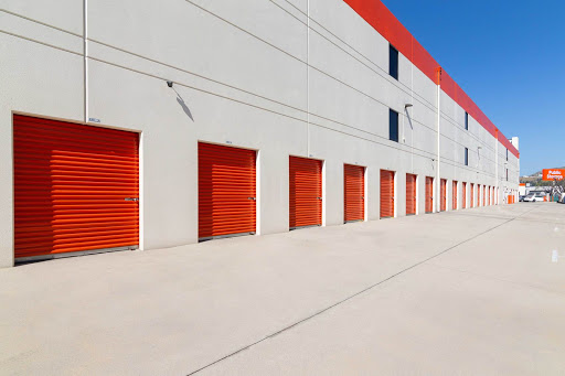 Self-Storage Facility «Public Storage», reviews and photos, 7521 San Fernando Rd, Burbank, CA 91505, USA
