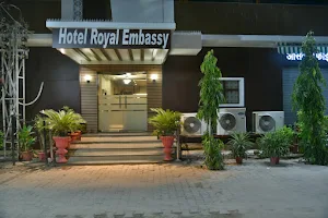 Hotel Royal Embassy image