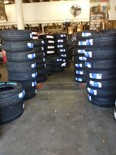 Tire Shop «Firestone Complete Auto Care», reviews and photos, 1101 E 9th St, Mission, TX 78572, USA