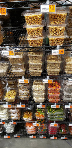 Grocery Store «Rouses Market», reviews and photos, 1345 E Pass Rd, Gulfport, MS 39507, USA