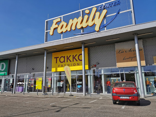 Family Center - Centru Comercial