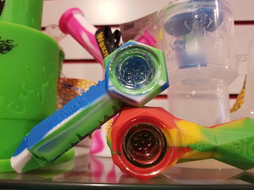 Tobacco Shop «Smoke N Chill Novelties», reviews and photos, 11150 Research Blvd #209, Austin, TX 78759, USA