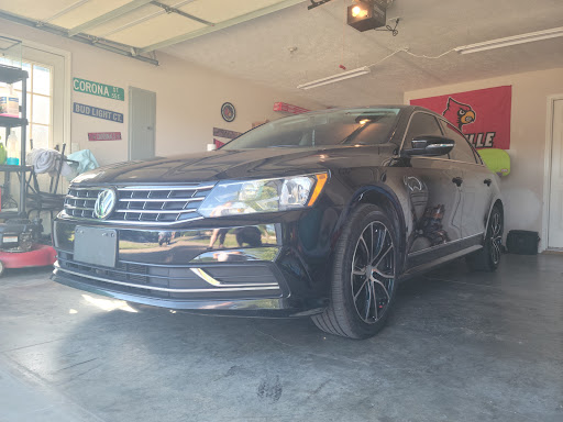 Used Car Dealer «Volkswagen of Clarksville», reviews and photos, 406 E Lewis and Clark Pkwy, Clarksville, IN 47129, USA