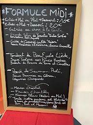 Photo n°10 de L'Essentiel à Clichy ()