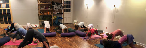 Yoga Studio «Live Out Loud Yoga», reviews and photos, 406 Charles St, La Plata, MD 20646, USA