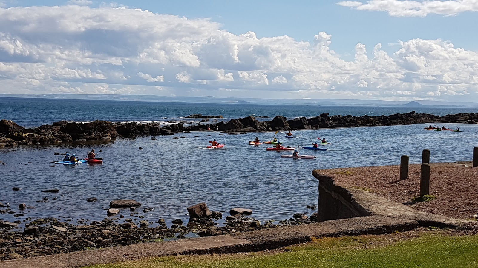 Valokuva Cellardyke Tidal Pool Beachista. mukavuudet alueella