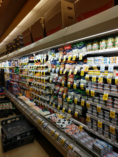 Grocery Store «Safeway», reviews and photos, 3747 Grand Ave, Oakland, CA 94610, USA