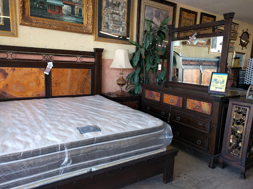 Furniture Store «La Bodega Furniture», reviews and photos, 5046 S Central Ave, Phoenix, AZ 85040, USA