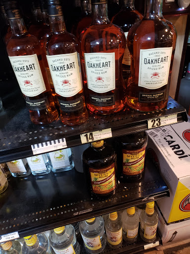 Liquor Store «Ulmerton Liquor & Wine», reviews and photos, 8015 Ulmerton Rd, Largo, FL 33771, USA