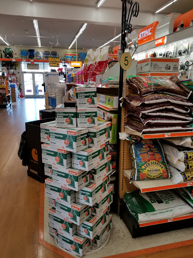Hardware Store «Aubuchon Hardware», reviews and photos, 225 Great Rd, Littleton, MA 01460, USA