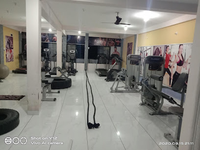The Fitness Club. - 60 Feet Rd, near airport, near s.k hospital and royal Enfield showroom, Ambikapuri Extension, Ambikapuri Main, Indore, Madhya Pradesh 452004, India