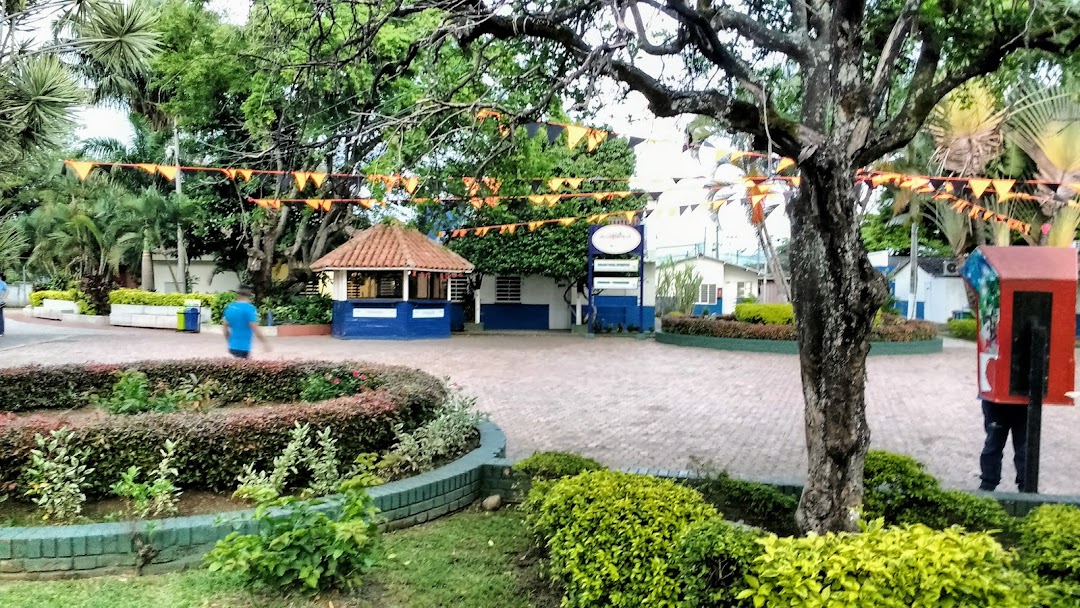 Viejoteca AcuaParque de la Caña